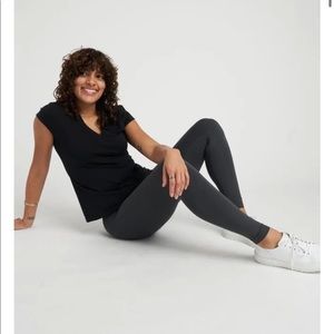Universal Standard Core Leggings 3XS (black sand)